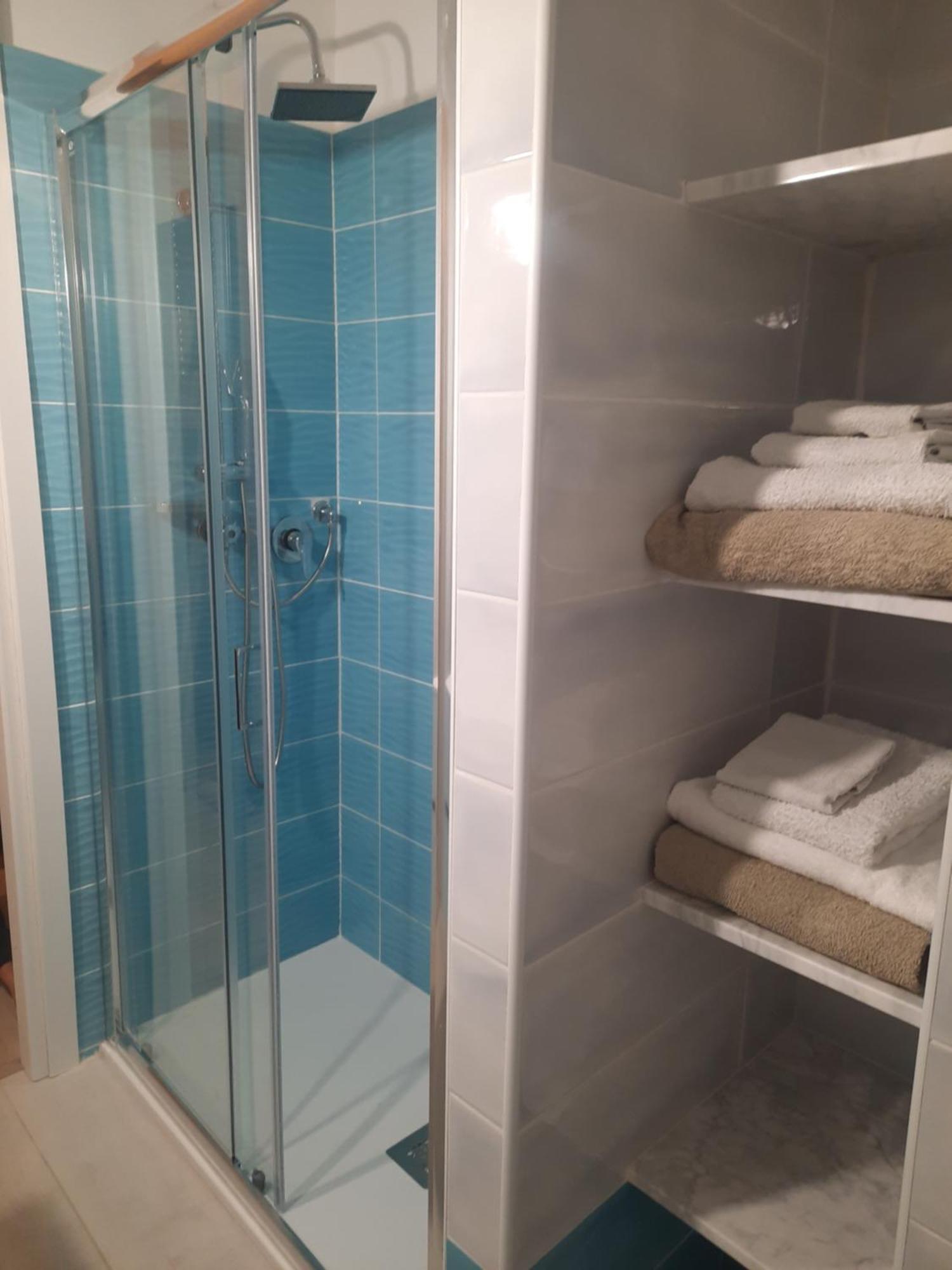 דירות לידו די אוסטיה Nerea House מראה חיצוני תמונה